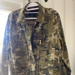 ARMY SWEATER